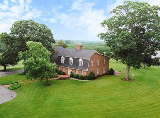 2412 James River Rd, Gladstone, VA 24553
