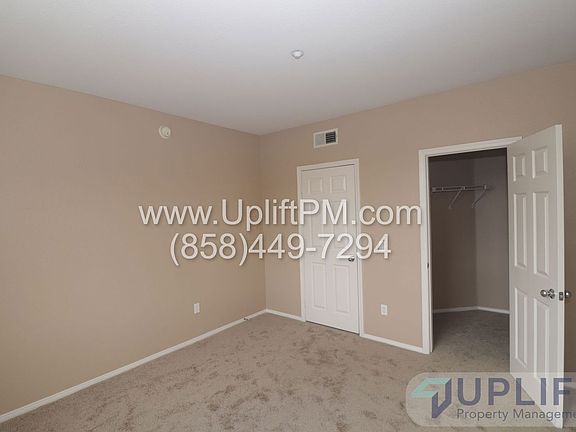 5th image of 3830 Elijah Ct Unit 421