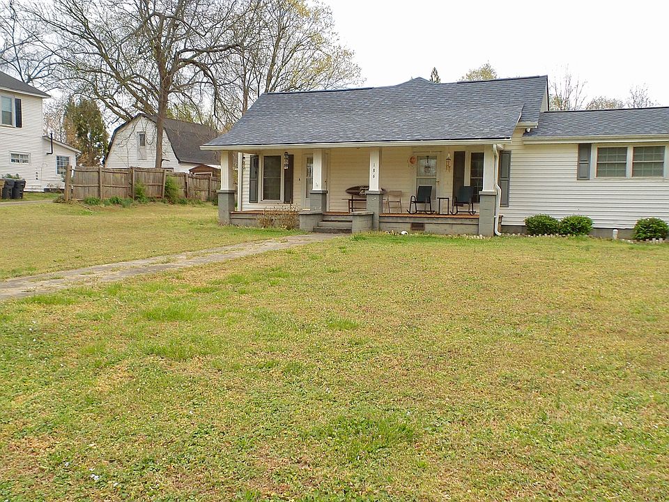 1st image of 186 Railroad Ave