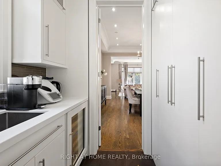 316 Churchill Ave — Photo 15