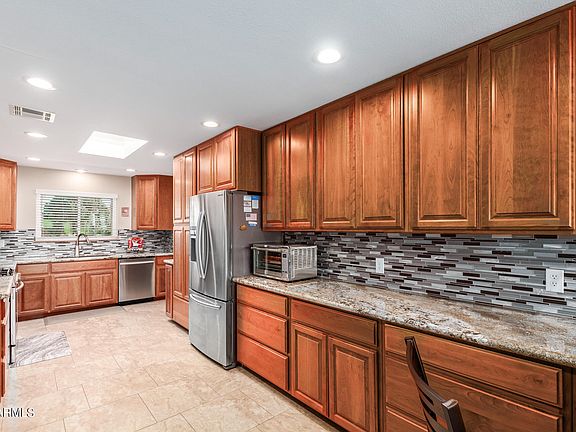 2nd image of 10710 W TROPICANA Circle
