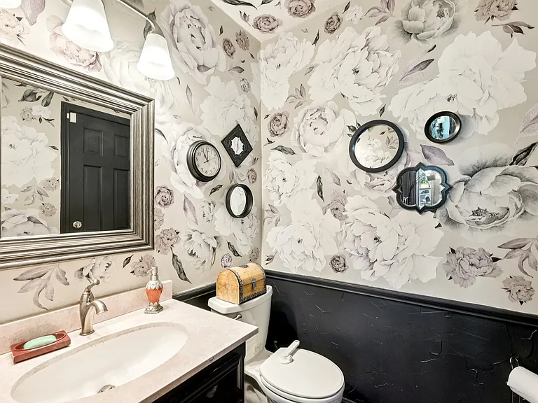 5 Woodlands Ct — Photo 18