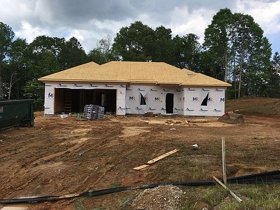 5th image of 174 Shelbi Dr