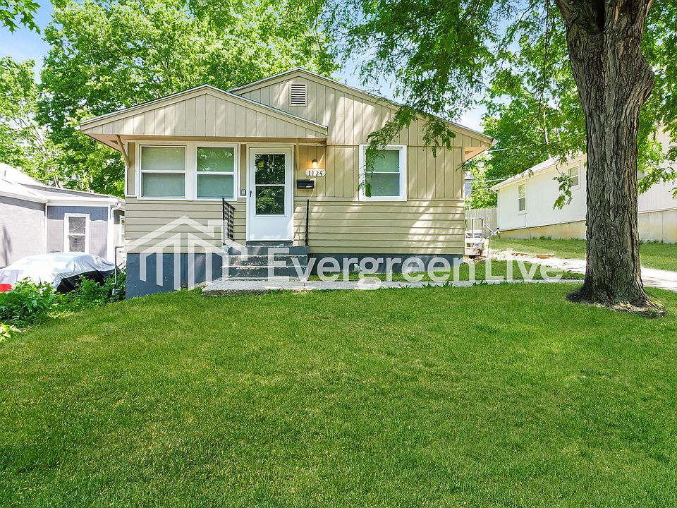 1st image of 1124 E 84th Ter