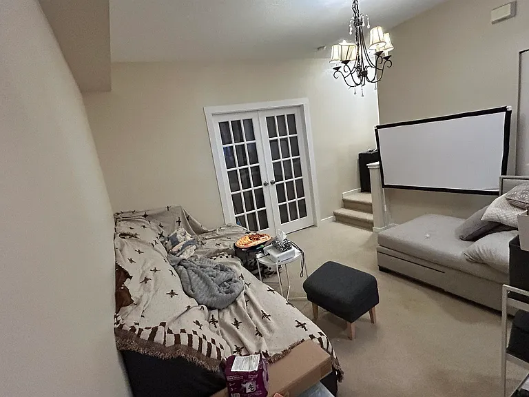 9229 University Cres #1XX — Photo 3