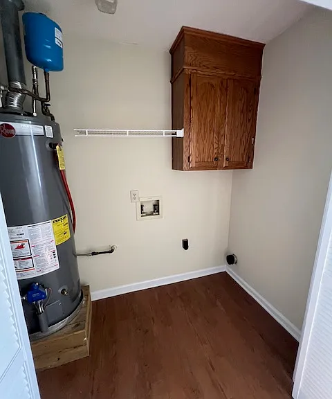 1083 Farm Pond Ln — Photo 5