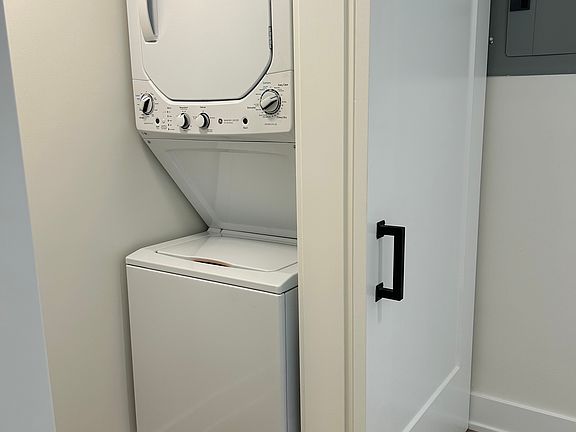 In unit Washer and Dryer