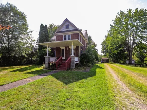 5677 S Prospect St, Ravenna, OH 44266