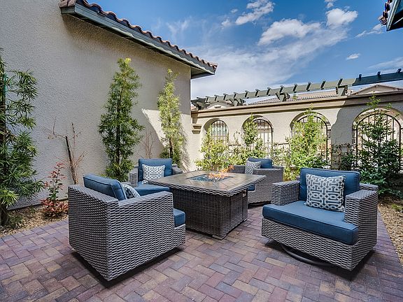 5th image of 363 Capistrano Vistas St