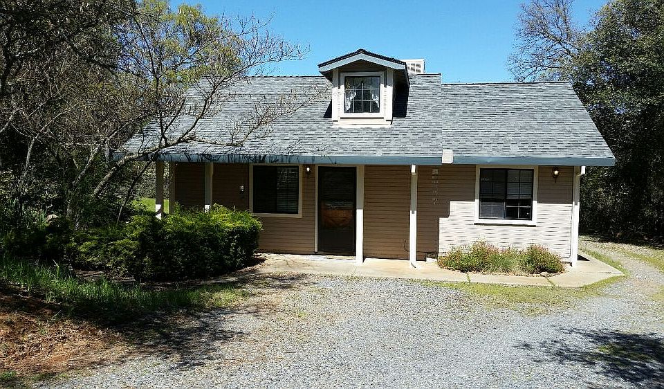 1st image of 3016 Carlson Dr