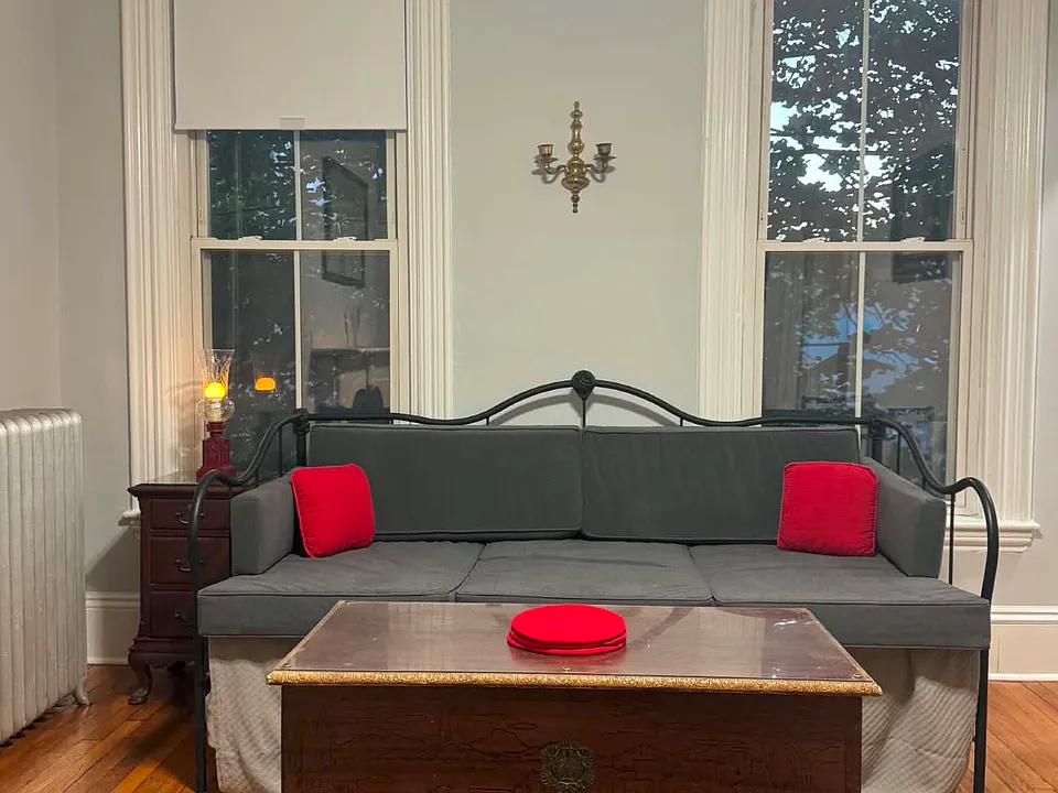 36 Pearl St #2