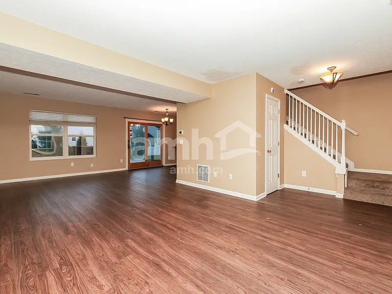1337 Vimla Way — Photo 8