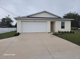 3424 E Gator Cir, Cape Coral, FL 33909