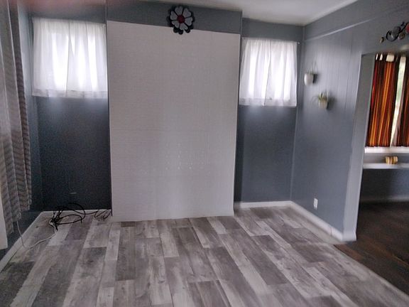 3rd image of 8335 Granite St