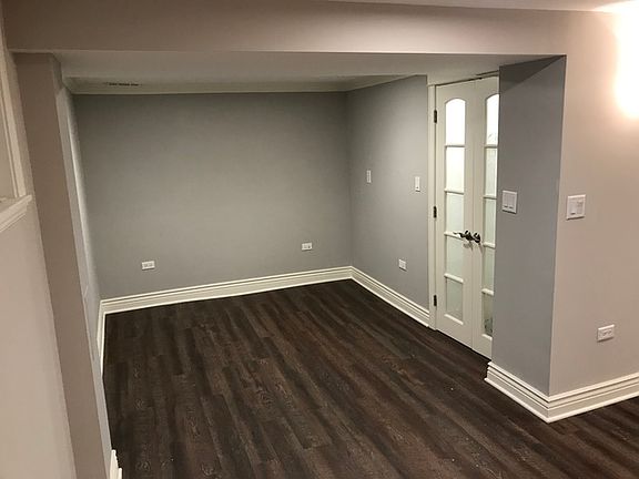 5th image of 6429 N Hermitage Ave #1