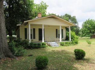 51 W Bennett St, Camilla, GA 31730