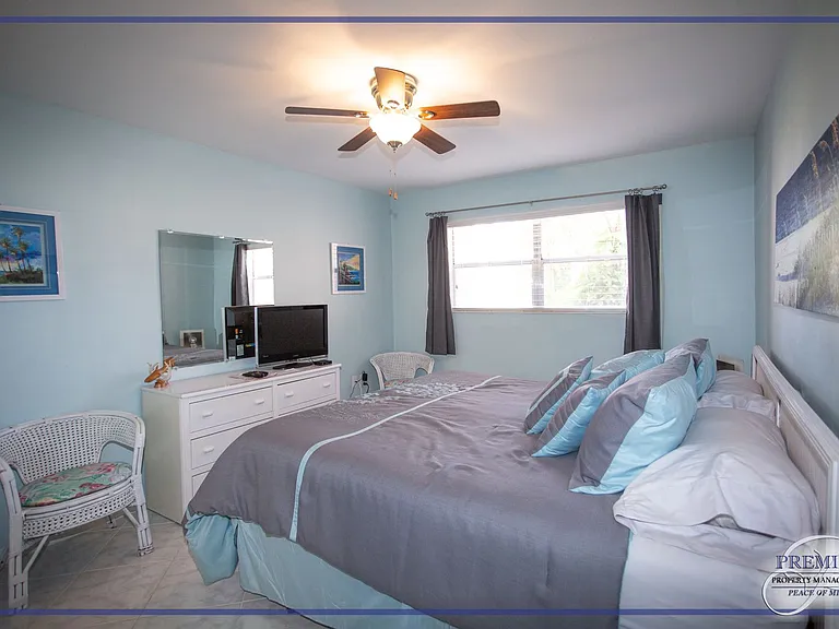 225 Turtle Lake Ct #106 — Photo 23