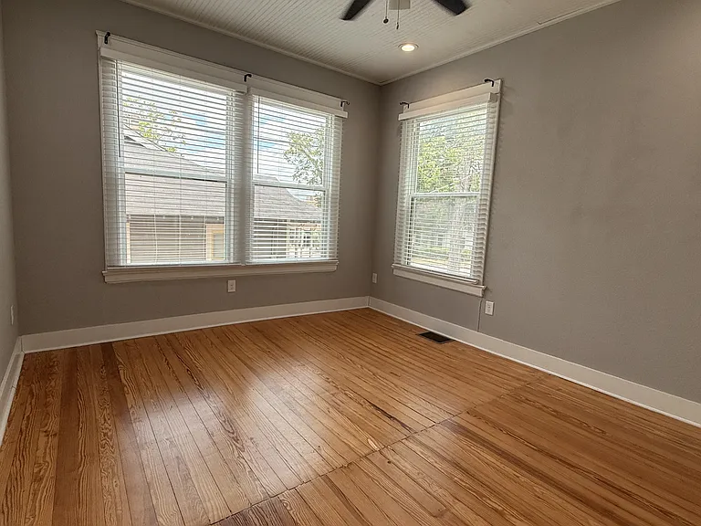 107 Willim St #4 — Photo 7