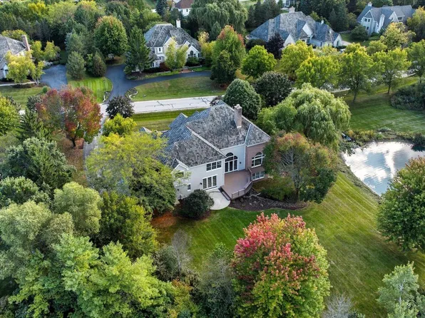 3824 West Stonefield ROAD, Mequon, WI 53092
