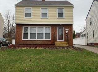 17403 Eldamere Ave, Cleveland, OH