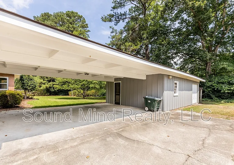 3504 Hawthorne Rd — Photo 27