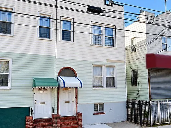 1686 Rockaway Pkwy, Brooklyn, NY 11236
