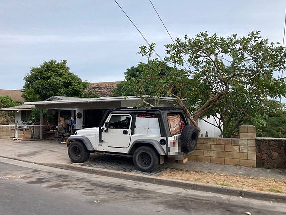 2nd image of 86-239 Kawili St