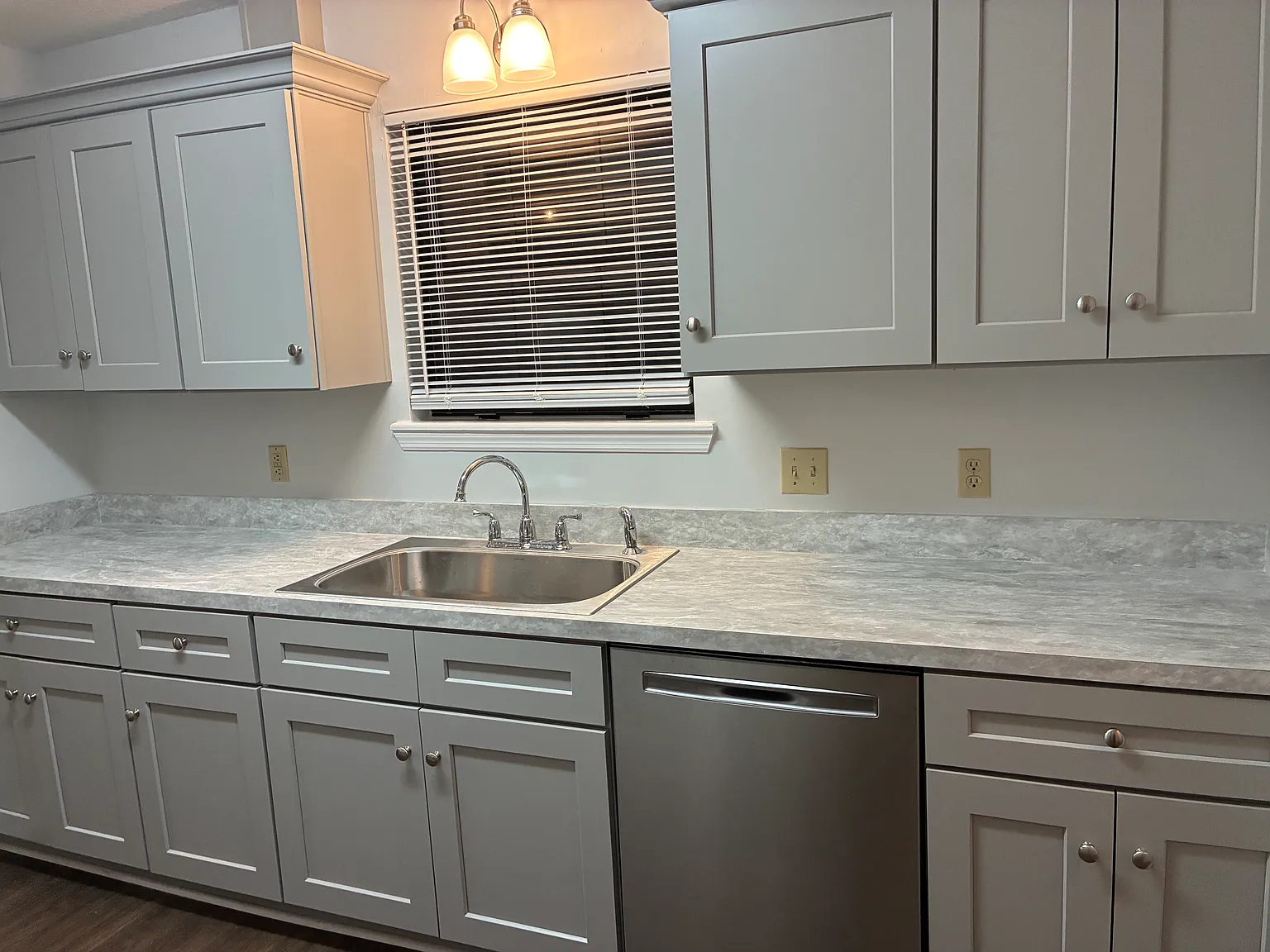 3 bed, 1500 sqft, $3,200 — Photo 3