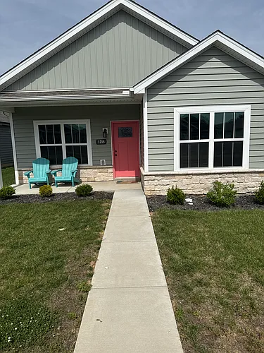 1215 Parkland Trl Photo 1