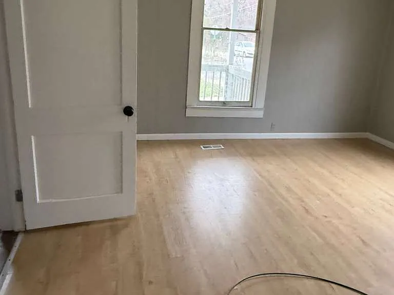 1203 Wilson W Lee Blvd — Photo 10