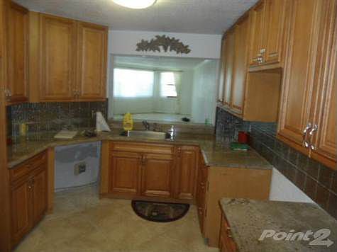 2nd image of 7568 Fairfax Dr #307
