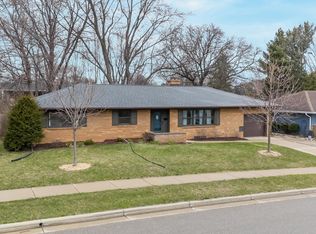 164 W Goodland St, Sun Prairie, WI 53590