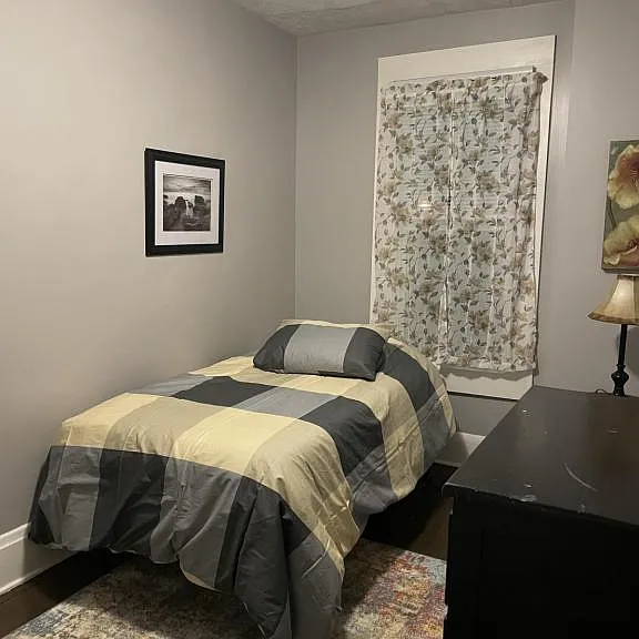 875 Heyl Ave — Photo 13