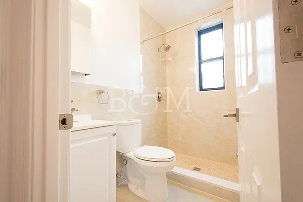 Rented by Brick&Mortar | media 28