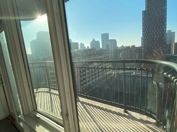 189 Bridge Street image 10 of 39