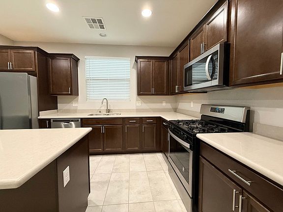 2nd image of 5610 Penny Pond St