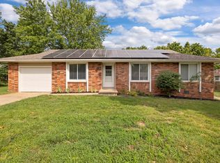 111 N Drenda Ave, Republic, MO 65738