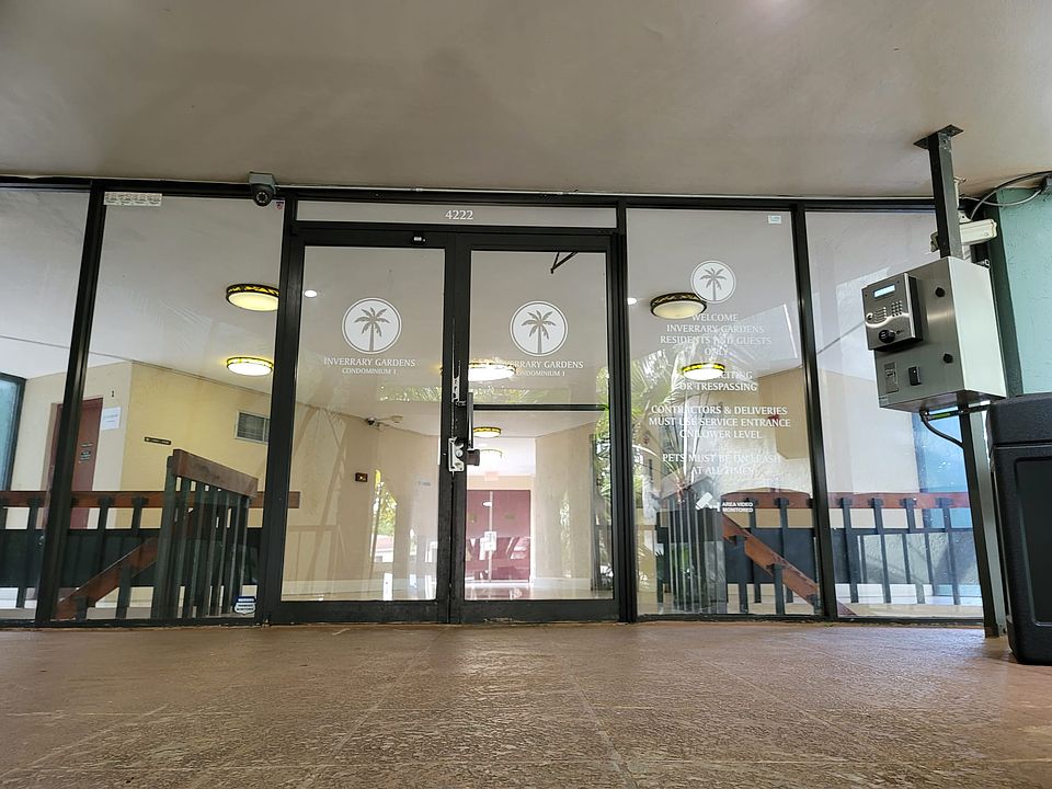 Front Door with Lettering and call box2_08012023