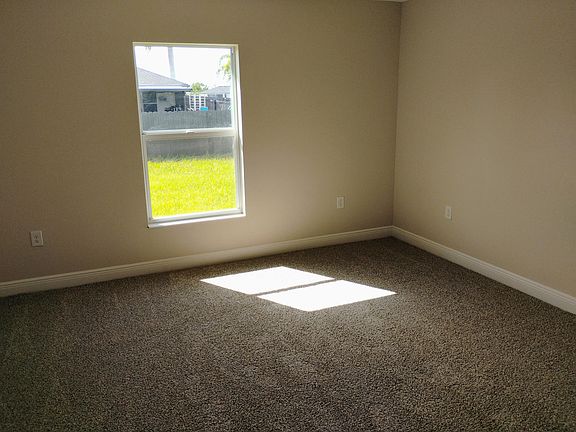 5th image of 4128 Net 10th Ave