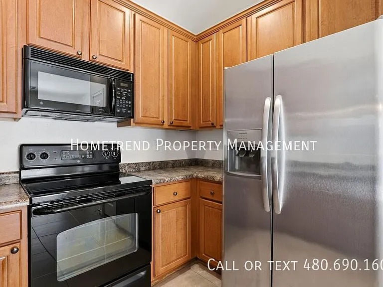3855 E Santa Fe Ln — Photo 22