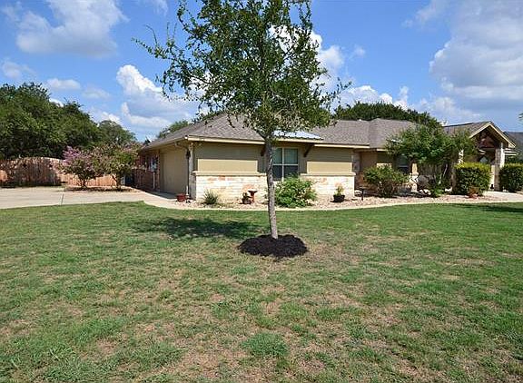 3rd image of 312 Sarahs Ln
