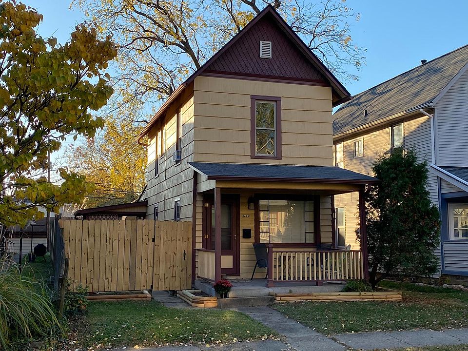 1st image of 2451 Indianola Ave
