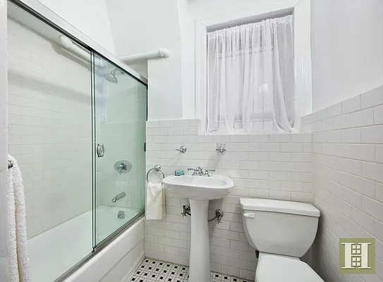 Sold by Halstead Real Estate | media 10