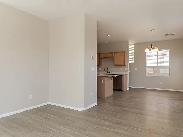 671 Baffin Island Rd — Photo 6