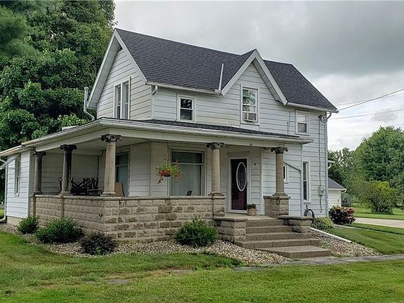2nd image of 11 Klahr St