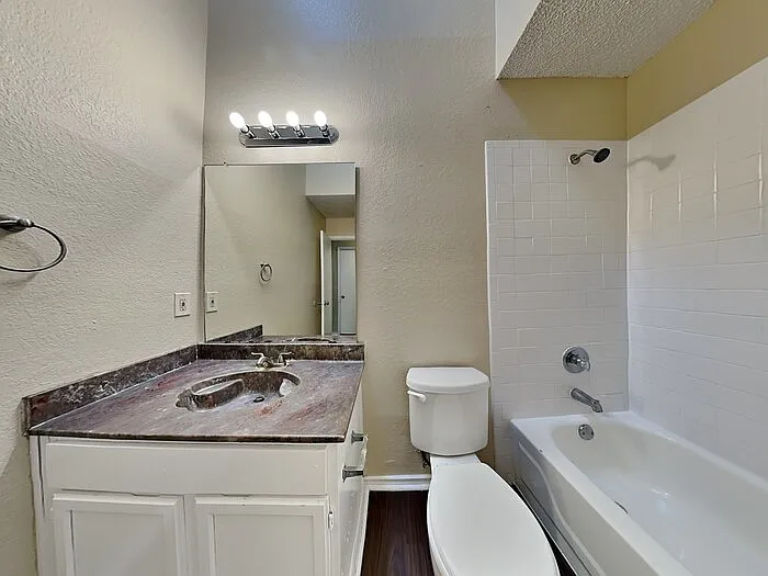 4030 Rustic Trl — Photo 18