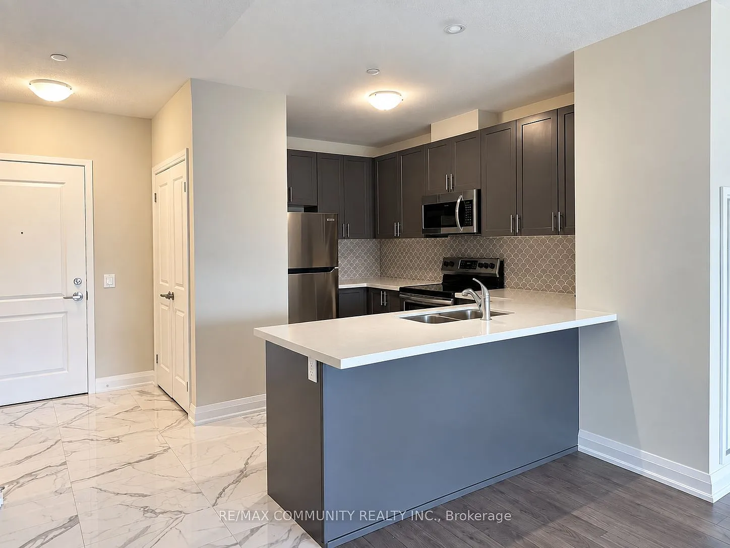 Livgreen Condominiums — Photo 3