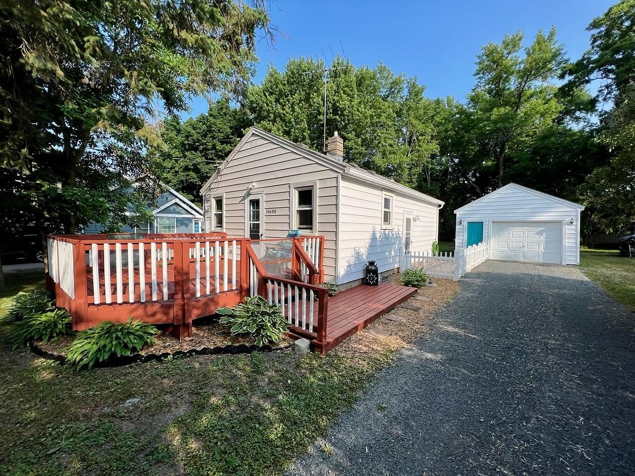 10680 Lincoln St, Chisago City, MN 55013 Zillow