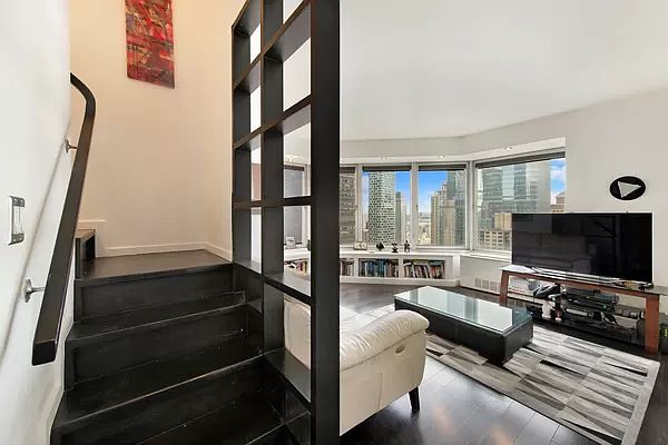 1st image of 150 W 56th St #318AB