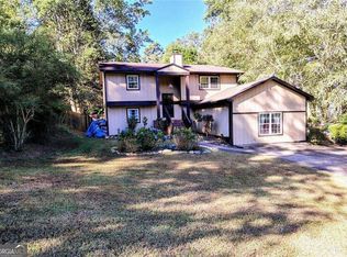 2865 Lanier Beach South Rd, Cumming, GA 30041